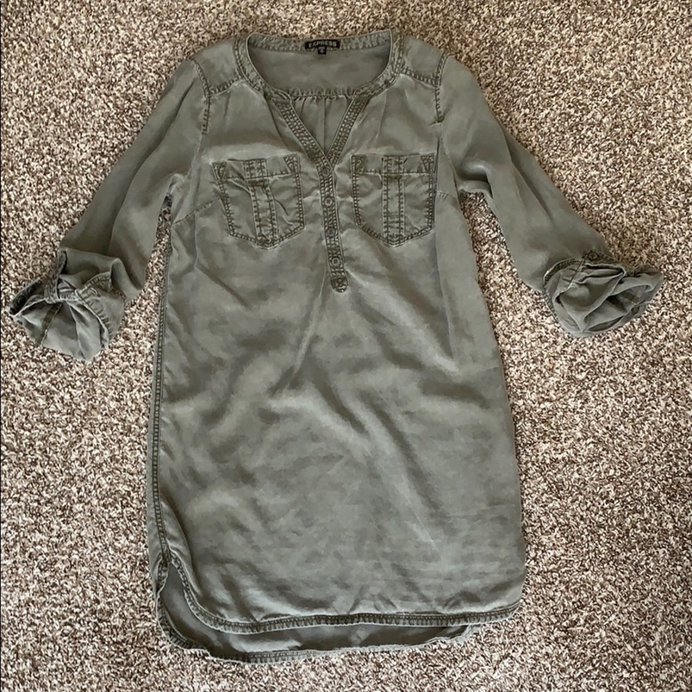 Flattering dress